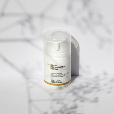 08-crema-antiossidante-uva-500×500-2.jpg